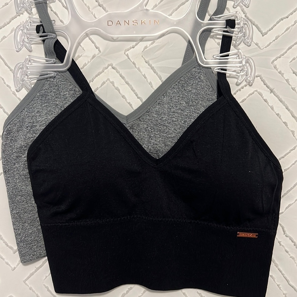 Danskin Bras